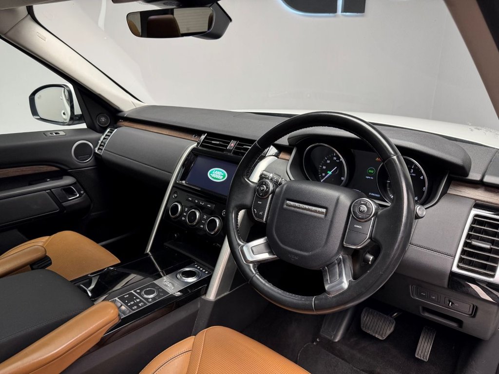 Used Land Rover Discovery 2017 for sale - 76685920: Photo 3