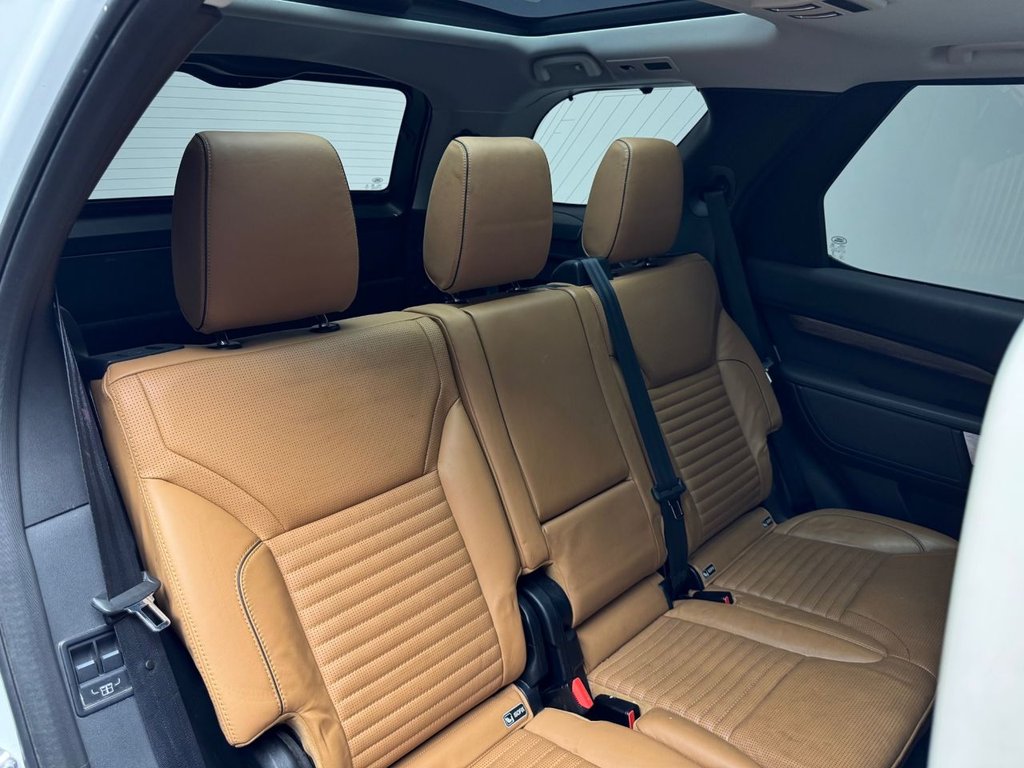 Used Land Rover Discovery 2017 for sale - 76685920: Photo 44