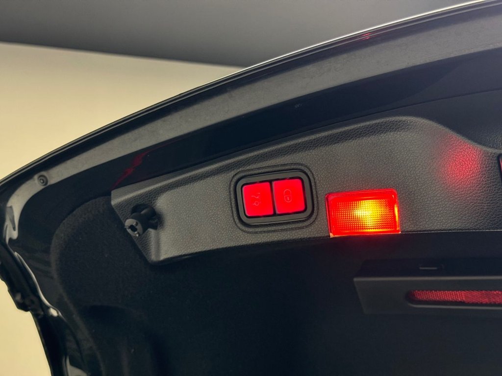 Used Mercedes-Benz C Class 2016 for sale - 77065094: Photo 46