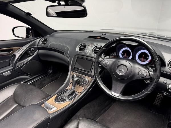 Used Mercedes-Benz SL 2010 for sale - 75610491: Photo 3
