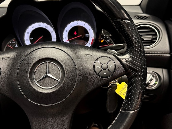 Used Mercedes-Benz SL 2010 for sale - 75610491: Photo 43