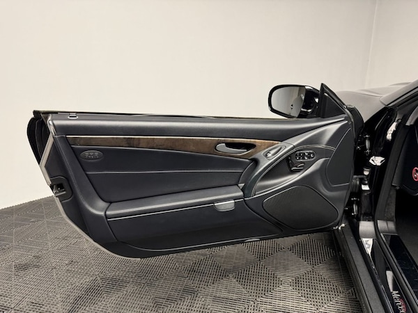 Used Mercedes-Benz SL 2010 for sale - 75610491: Photo 44