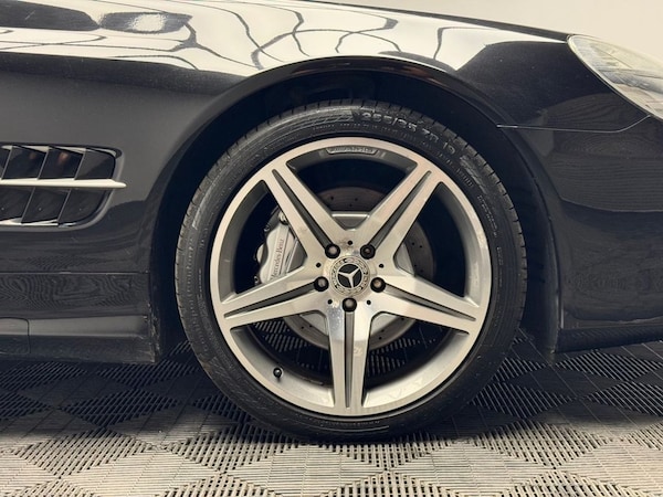 Used Mercedes-Benz SL 2010 for sale - 75610491: Photo 45