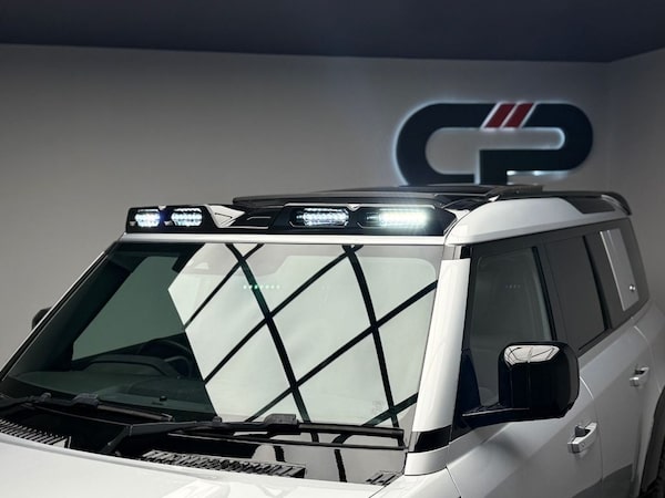 Used Land Rover Defender 2023 for sale - 75462299: Photo 17