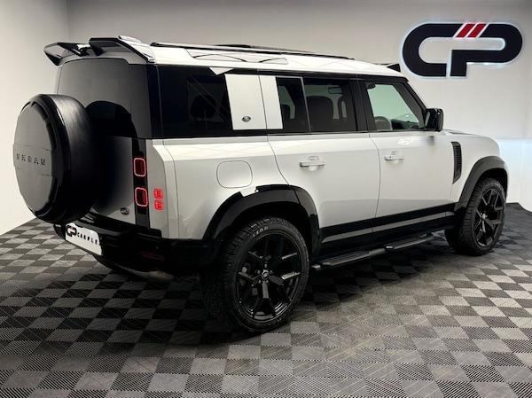 Used Land Rover Defender 2023 for sale - 75462299: Photo 36