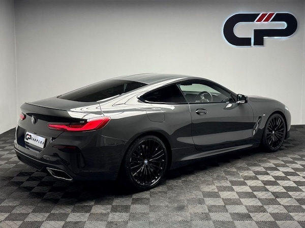 Used BMW 8 Series 2018 for sale - 75155645: Photo 2