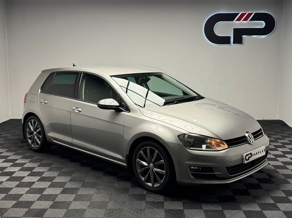 Used Volkswagen Golf 2013 for sale - 76547223: Photo 1