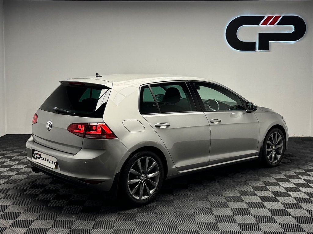 Used Volkswagen Golf 2013 for sale - 76547223: Photo 2