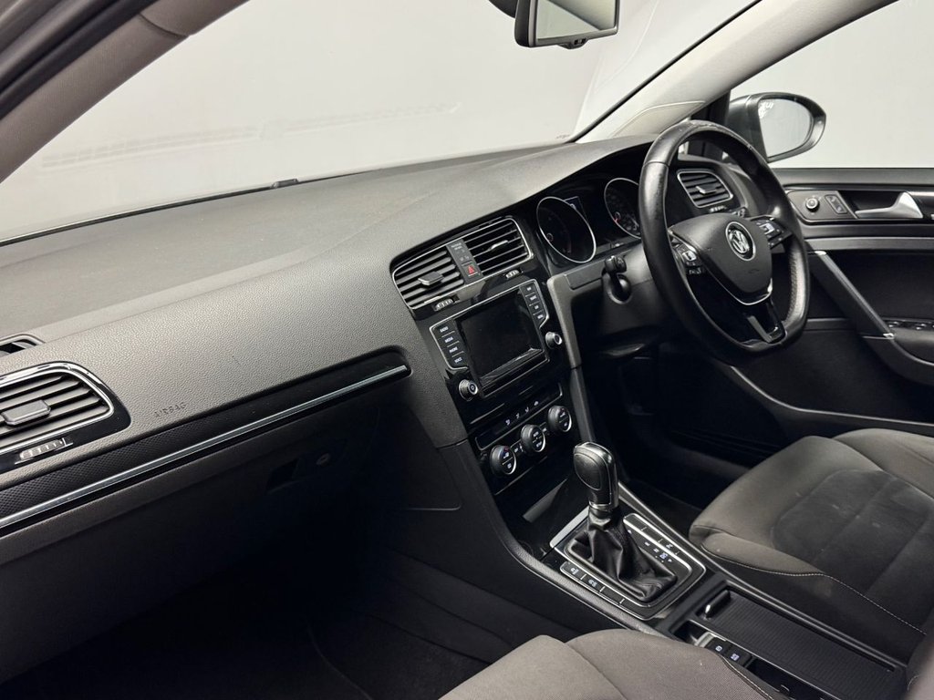 Used Volkswagen Golf 2013 for sale - 76547223: Photo 23