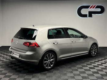 Used Volkswagen Golf 2013 for sale - 76547223: Photo