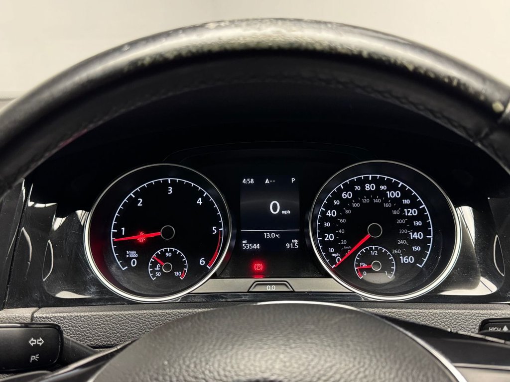 Used Volkswagen Golf 2013 for sale - 76547223: Photo 32