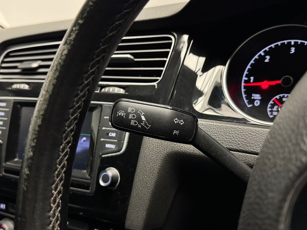 Used Volkswagen Golf 2013 for sale - 76547223: Photo 38