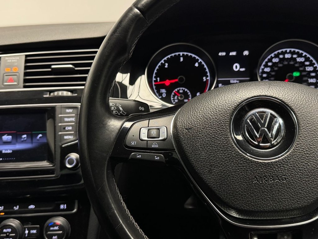 Used Volkswagen Golf 2013 for sale - 76547223: Photo 40