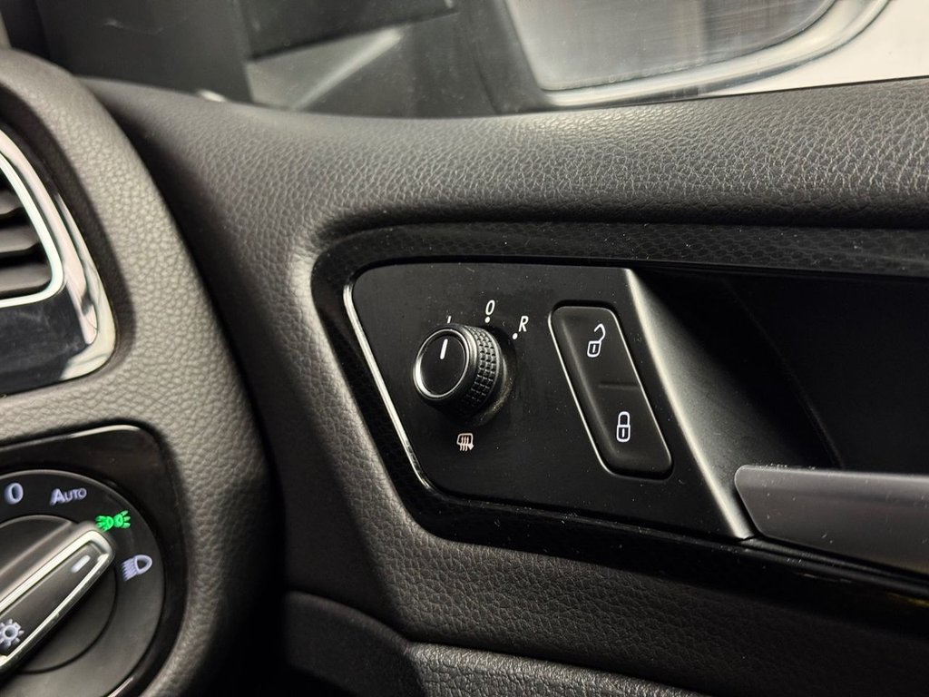 Used Volkswagen Golf 2013 for sale - 76547223: Photo 43