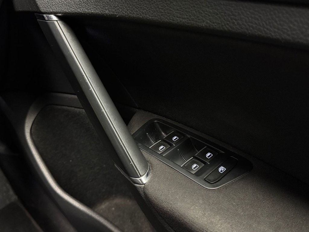 Used Volkswagen Golf 2013 for sale - 76547223: Photo 44