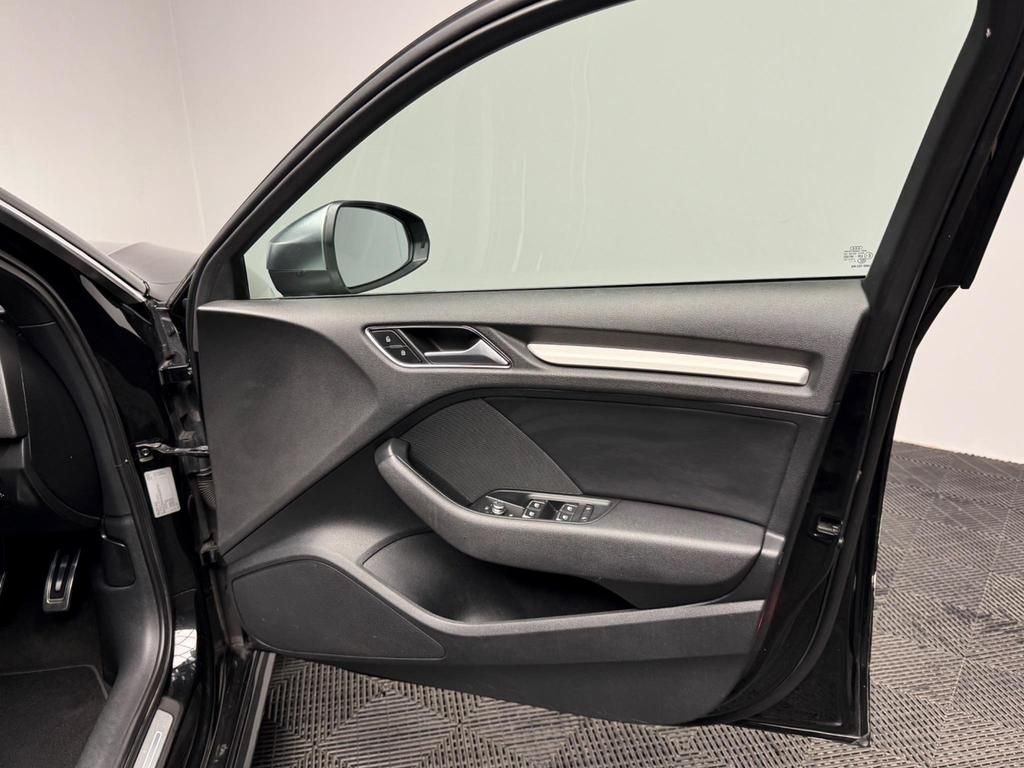 Used Audi A3 2016 for sale - 76327963: Photo 32