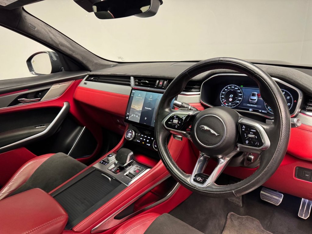 Used Jaguar F-Pace 2022 for sale - 77936344: Photo 3