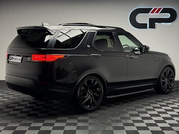 Used Land Rover Discovery 2017 for sale - 77341518: Photo