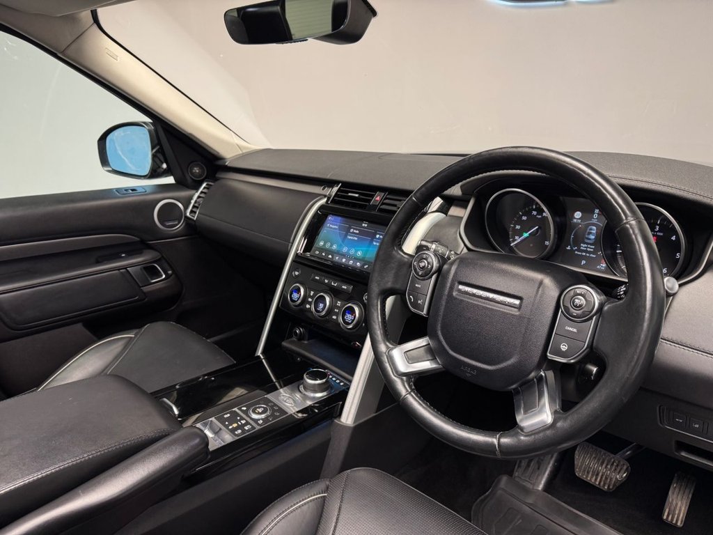 Used Land Rover Discovery 2017 for sale - 77341518: Photo 3