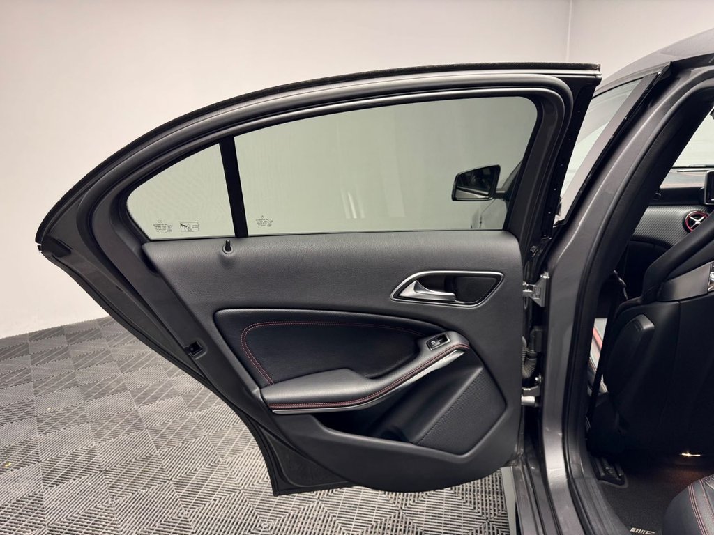 Used Mercedes-Benz A-Class 2013 for sale - 76470467: Photo 30