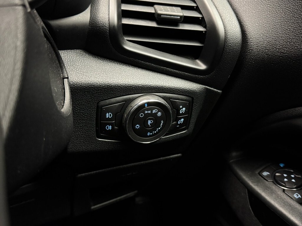 Used Ford Ecosport 2018 for sale - 77360150: Photo 39