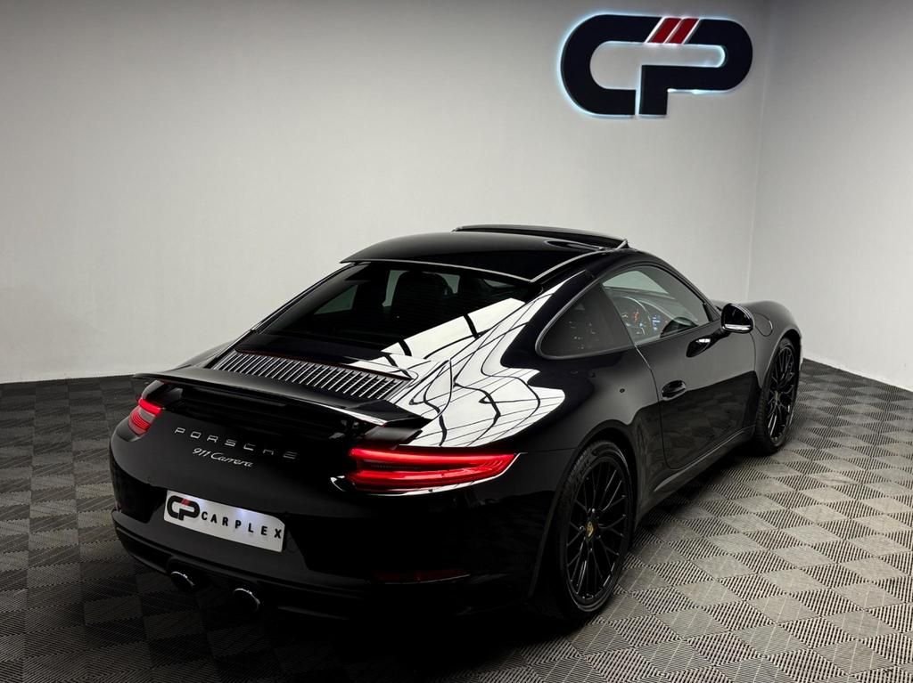 Used Porsche 911 2017 for sale - 76367533: Photo 22