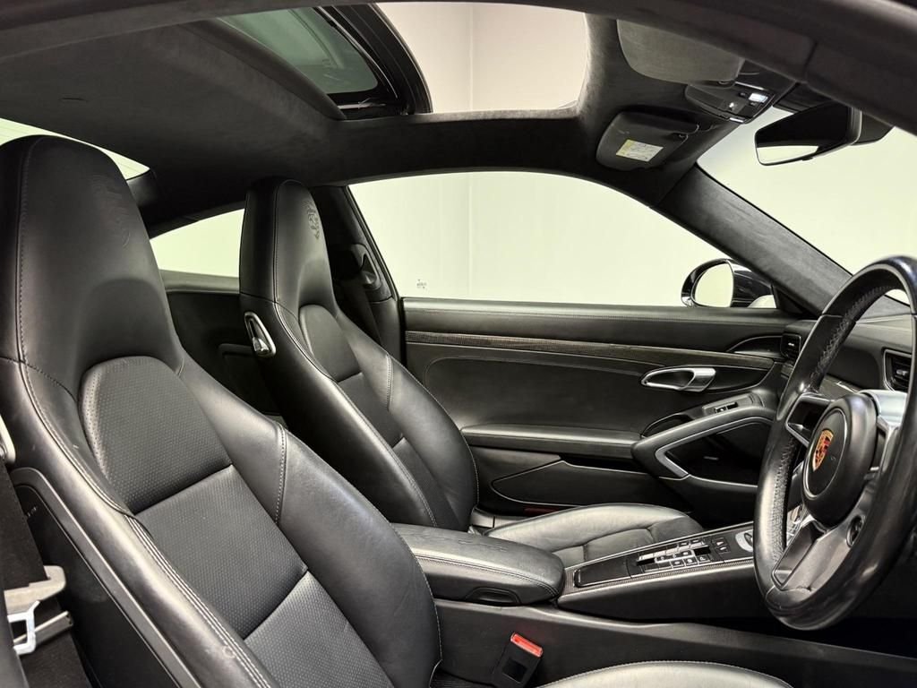 Used Porsche 911 2017 for sale - 76367533: Photo 30