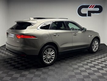 Used Jaguar F-Pace 2017 for sale - 78181871: Photo