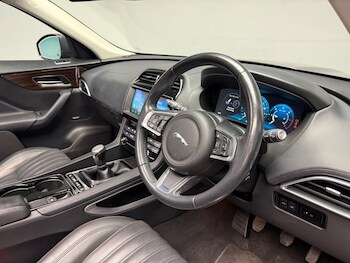 Used Jaguar F-Pace 2017 for sale - 78181871: Photo