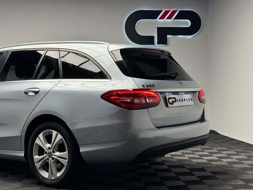 Used Mercedes-Benz C Class 2018 for sale - 76604880: Photo 17