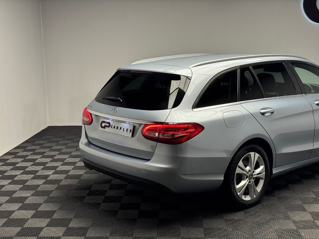 Used Mercedes-Benz C Class 2018 for sale - 76604880: Photo 19