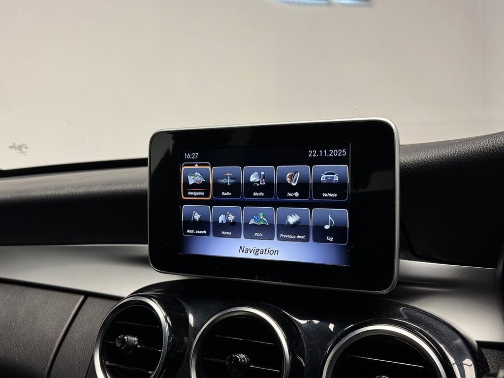 Used Mercedes-Benz C Class 2018 for sale - 76604880: Photo 30