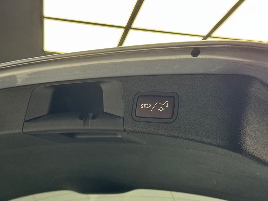 Used Mercedes-Benz C Class 2018 for sale - 76604880: Photo 47