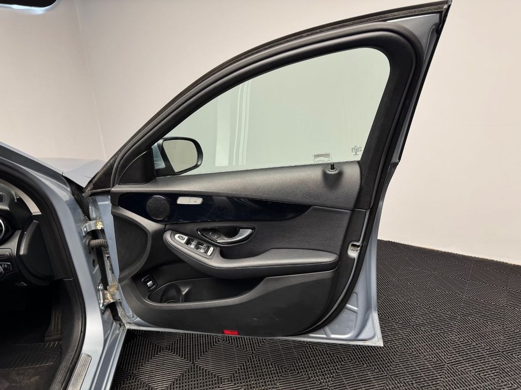 Used Mercedes-Benz C Class 2018 for sale - 76604880: Photo 50