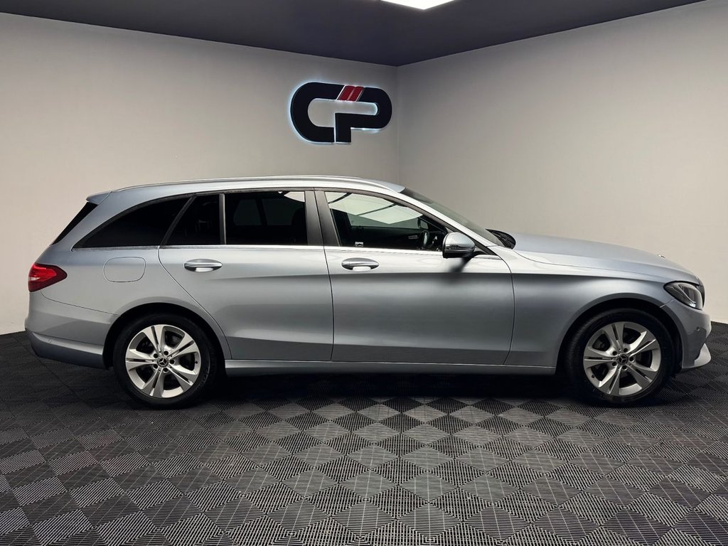 Used Mercedes-Benz C Class 2018 for sale - 76604880: Photo 7