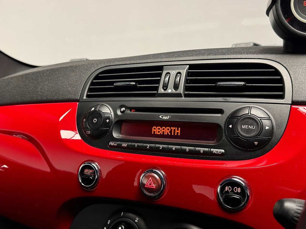 Used Abarth 595 2016 for sale - 76670659: Photo 31