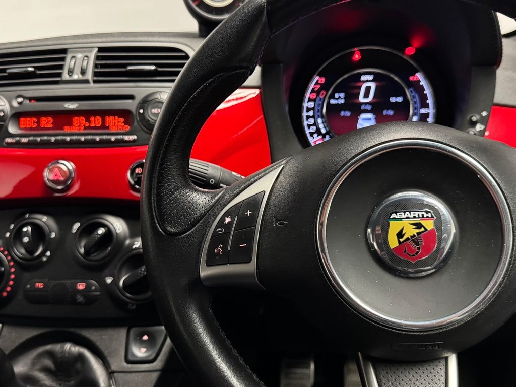 Used Abarth 595 2016 for sale - 76670659: Photo 34