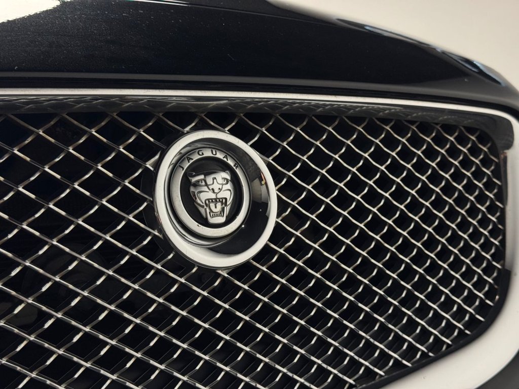 Used Jaguar XJ 2011 for sale - 77673638: Photo 10