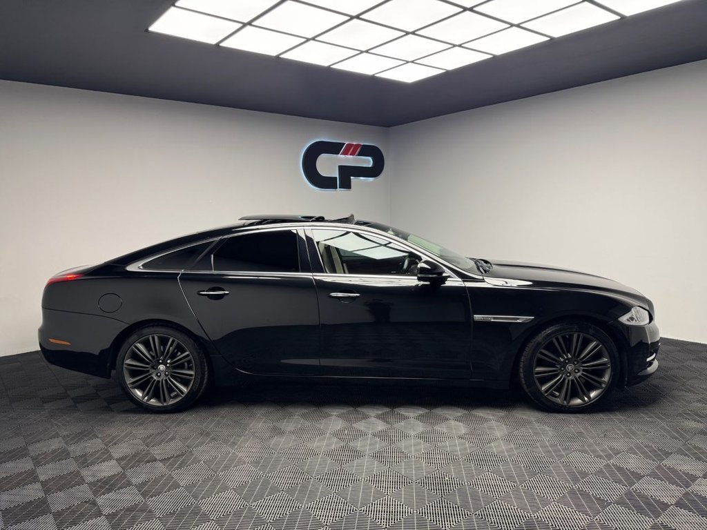 Used Jaguar XJ 2011 for sale - 77673638: Photo 12