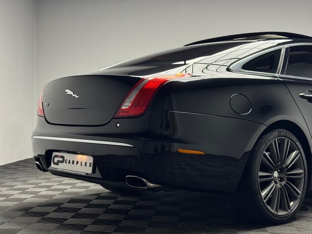 Used Jaguar XJ 2011 for sale - 77673638: Photo 22