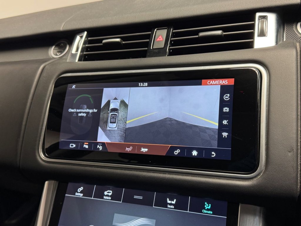 Used Land Rover Range Rover Sport 2018 for sale - 77153865: Photo 39