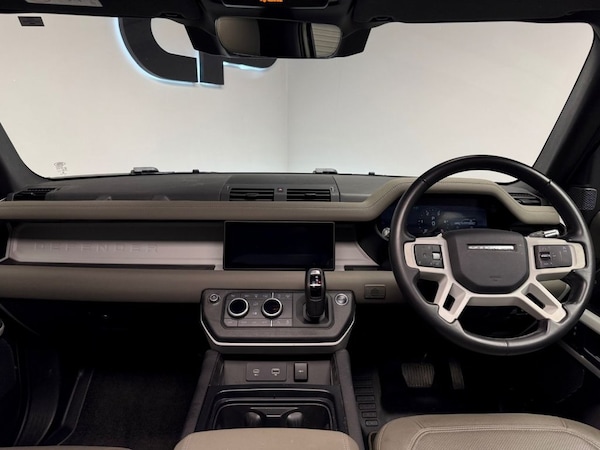 Used Land Rover Defender 2022 for sale - 75281578: Photo 32