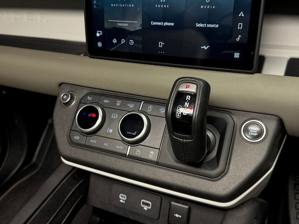 Used Land Rover Defender 2022 for sale - 75281578: Photo 42