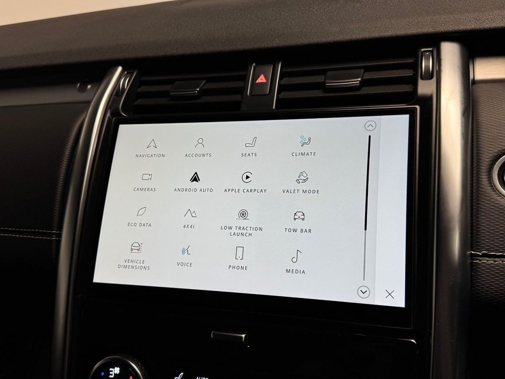 Used Land Rover Discovery 2022 for sale - 76900607: Photo 35