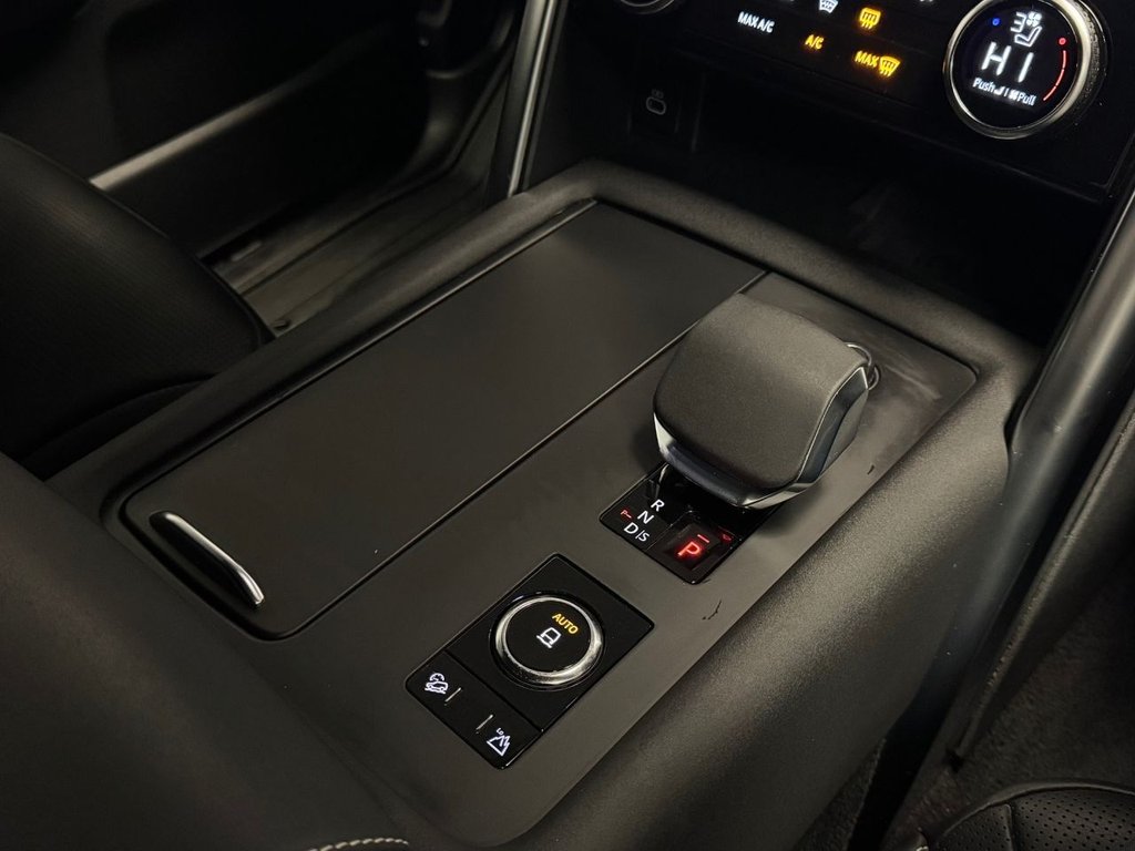 Used Land Rover Discovery 2022 for sale - 76900607: Photo 41