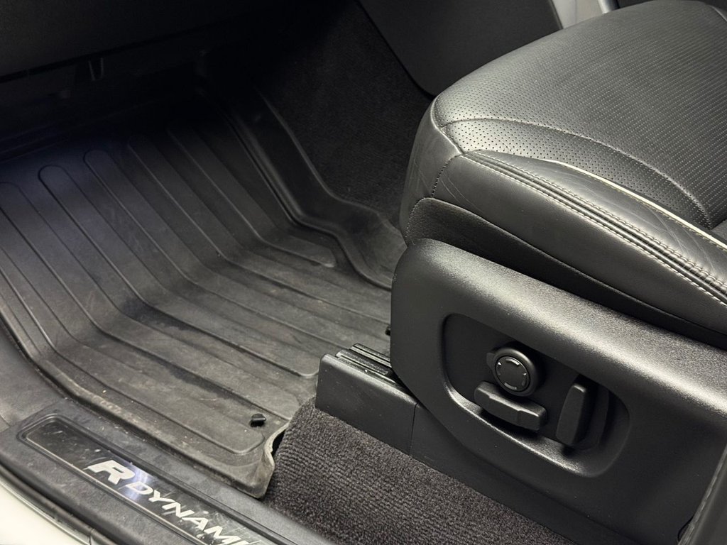 Used Land Rover Discovery 2022 for sale - 76900607: Photo 50