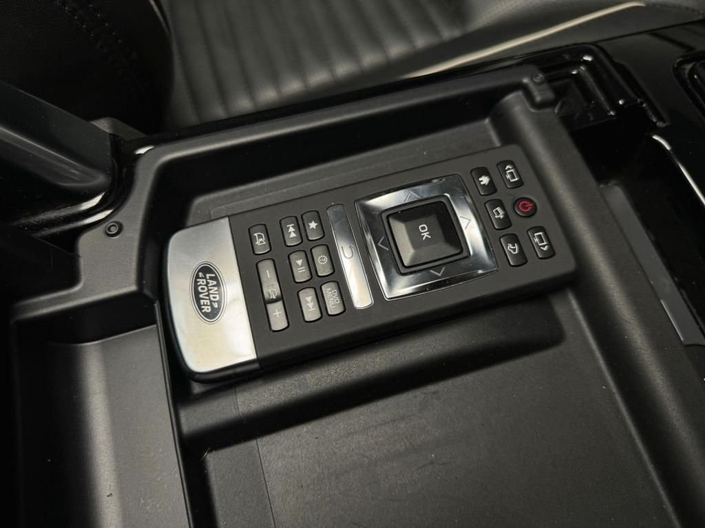 Used Land Rover Discovery 2020 for sale - 76820676: Photo 49