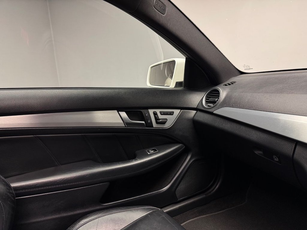 Used Mercedes-Benz C Class 2013 for sale - 76368013: Photo 39