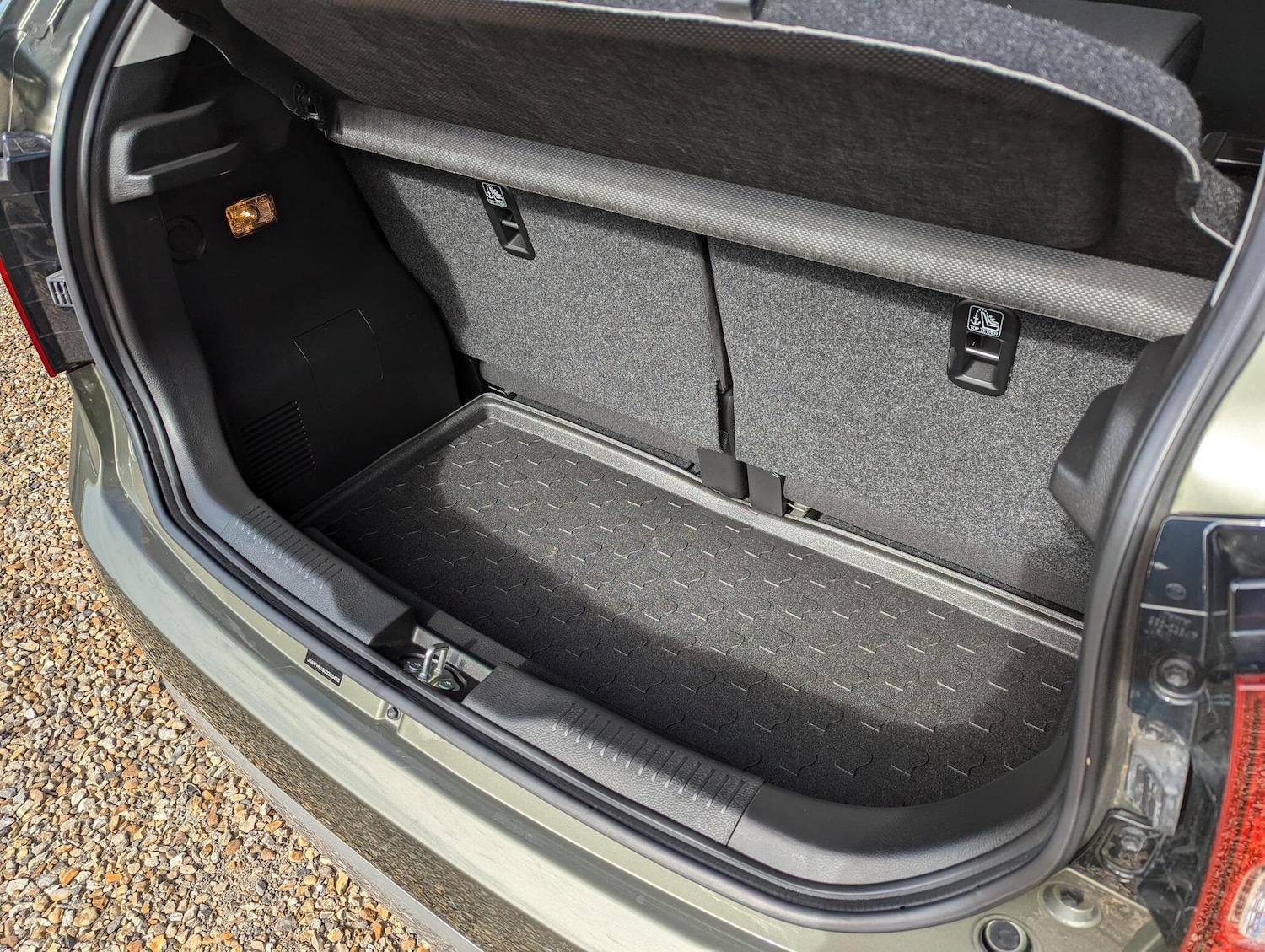 Used Suzuki Ignis 2024 for sale - 76152248: Photo 12