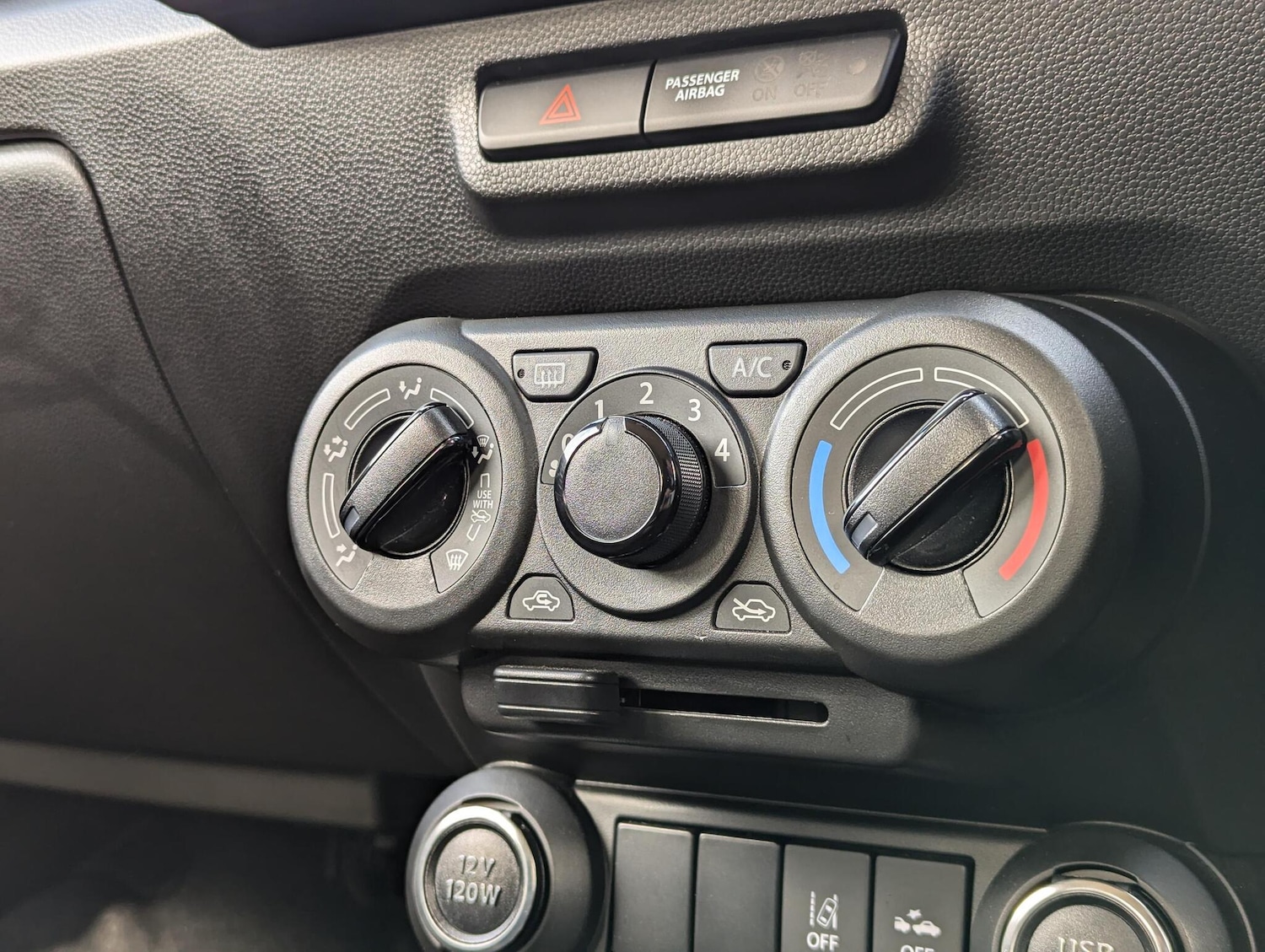 Used Suzuki Ignis 2024 for sale - 76152248: Photo 20
